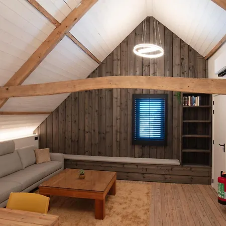 Au Coin Quatorze Casa vacanze Poperinge